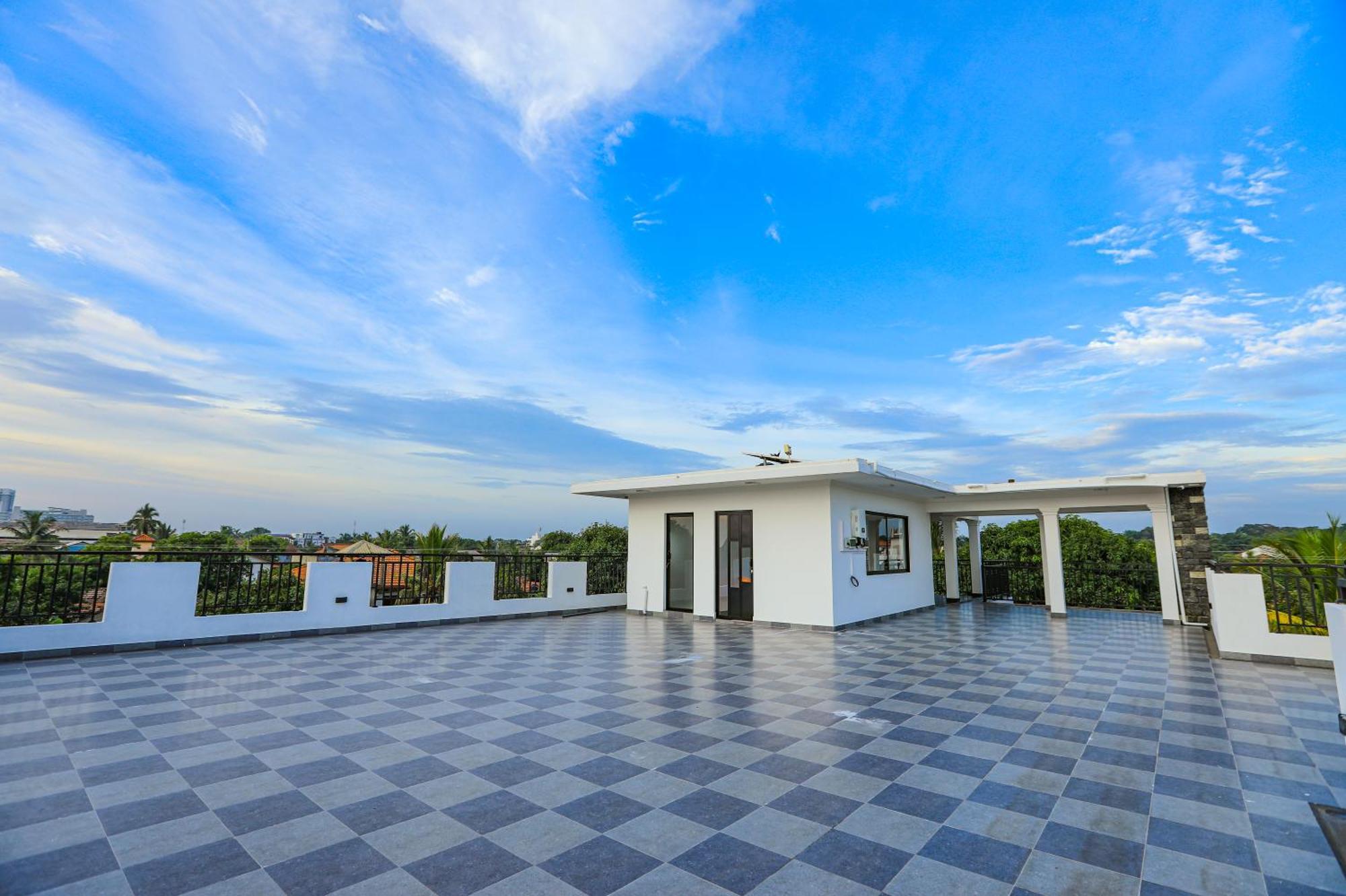 D Marit Motel Negombo Exterior foto