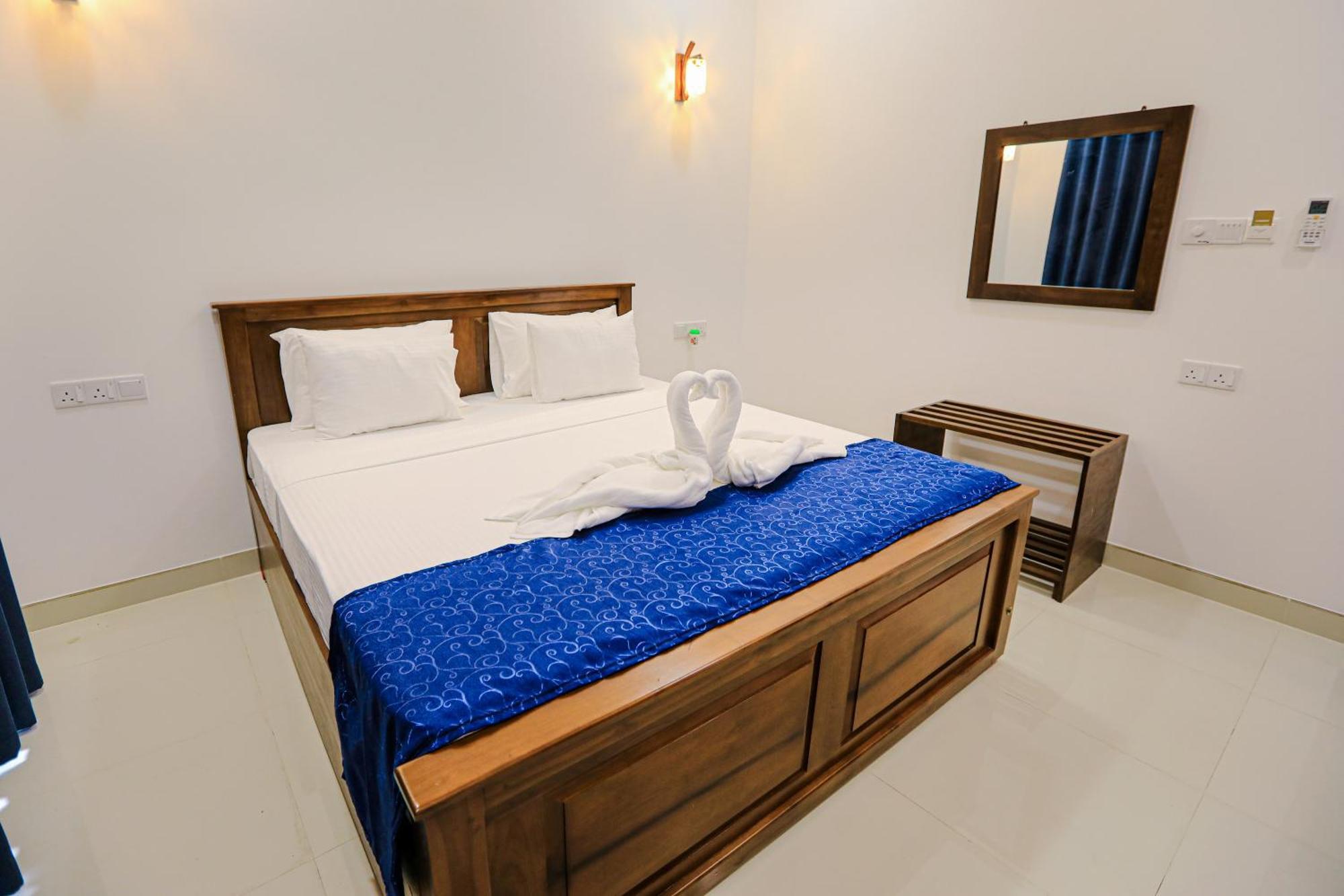 D Marit Motel Negombo Exterior foto